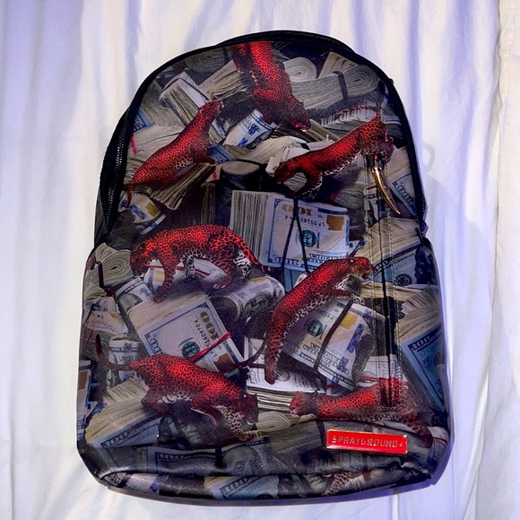 sprayground red leopard